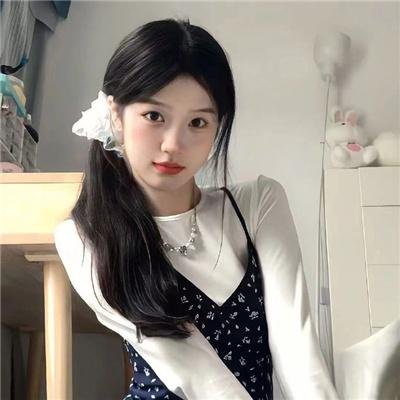 二人漫步几春秋